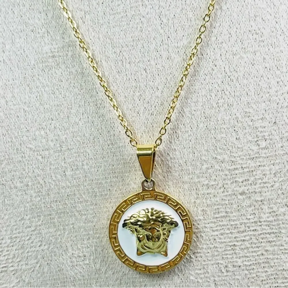 18K Gold Plated Medusa Pendant Necklace